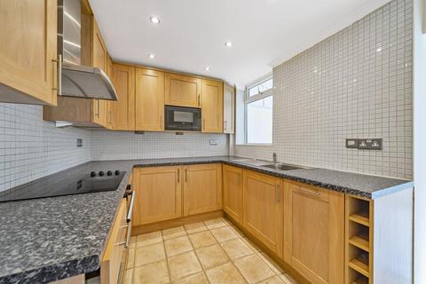 59 Paston Crescent, London, SE12 9EF