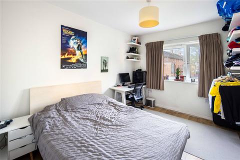2 bedroom flat for sale, Bancroft House, Cephas Street, London, E1