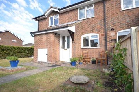 2 bedroom semi-detached house to rent, Horsham Road, Owlsmoor, Sandhurst, Berkshire, GU47