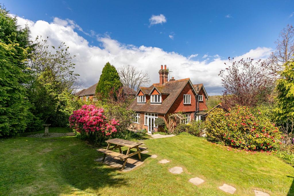 Forest Row, Forest Row RH18 3 bed cottage for sale £825,000