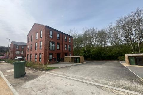 3 bedroom terraced house to rent, Copper Beech Court, Leeds, Yorkshire, LS16