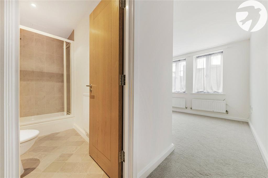 Bedroom One/Ensuite
