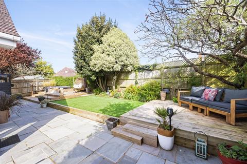 5 bedroom chalet for sale, Lynchmere Avenue, North Lancing