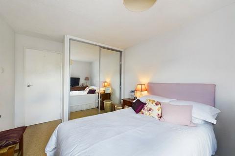 1 bedroom flat to rent, Littlehampton Road, Worthing, BN13 1RD