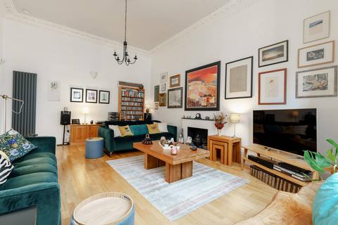 4 bedroom flat for sale, 14/2 Leamington Terrace, Bruntsfield, Edinburgh, EH10 4JN