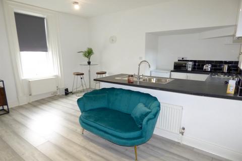 1 bedroom flat for sale, Whitehall Road, Gateshead