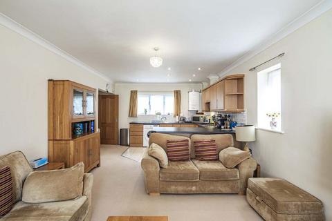 2 bedroom apartment for sale, 8 Saxon Place, Pangbourne on Thames, RG8