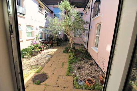 2 bedroom flat for sale, 14-16 Glencathara Road, Bognor Regis PO21