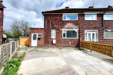 3 bedroom semi-detached house to rent, Woodstock Crescent, Woodley, Stockport, Greater Manchester, SK6