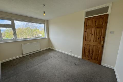 3 bedroom terraced house to rent, St Dunstans Close, Glastonbury, Somerset