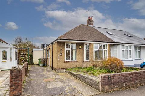 3 bedroom bungalow for sale, Ely Road, Cardiff