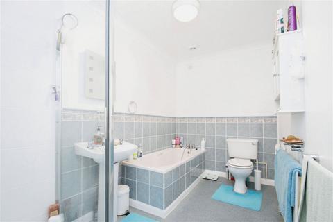 1 bedroom flat to rent, 59-62 Regency Square, Brighton, BN1 2FF