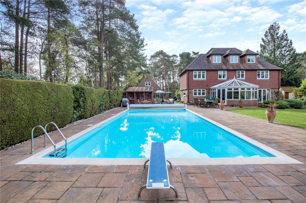 Clumps Road, Lower Bourne, Farnham... 6 bed detached house for sale £