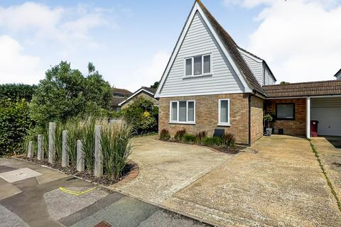 4 bedroom detached house for sale, Locksash Close, West Wittering, West Sussex, PO20