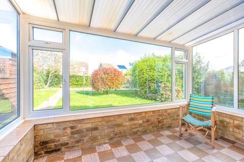 2 bedroom detached bungalow for sale, Hilltop Green, Lowestoft