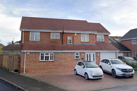 4 bedroom detached house to rent, Kitwood drive,  Lower Earley,  RG6