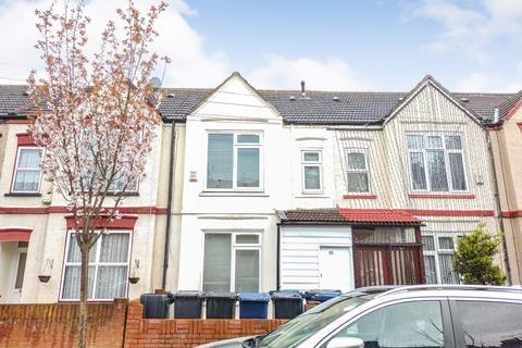 6 bedroom terraced house for sale, 85 Florence Road, Southall, Middlesex, UB2 5HX