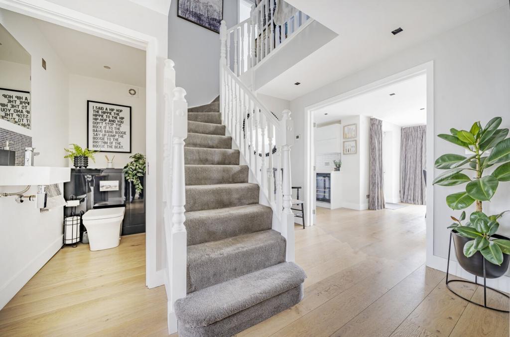 1116770 (14)