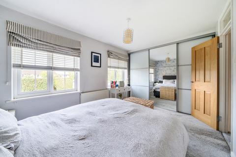 3 bedroom terraced house for sale, Pennyfield, Cobham, Surrey, KT11
