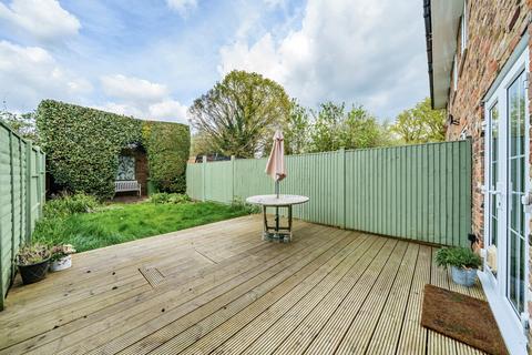 3 bedroom terraced house for sale, Pennyfield, Cobham, Surrey, KT11