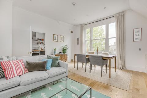 2 bedroom flat for sale, Wandsworth Bridge Road, London