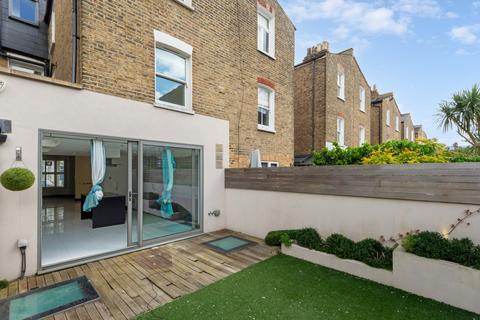 6 bedroom terraced house for sale, Winchendon Road, London