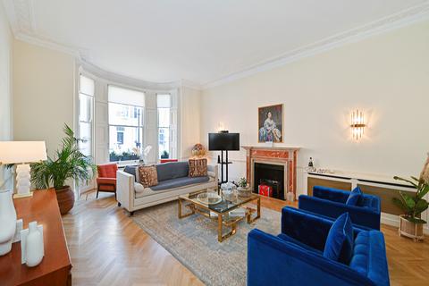 undefined, Bina Gardens, London, SW5