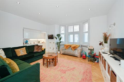 undefined, Bina Gardens, London, SW5