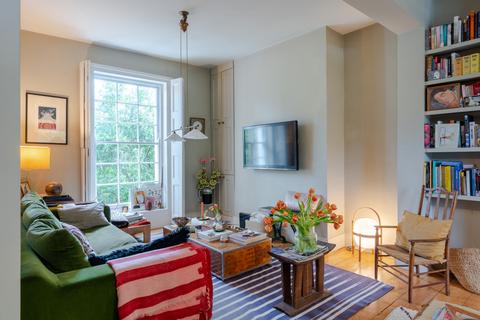 4 bedroom end of terrace house for sale, Queensbridge Road, London Fields, Hackney, London