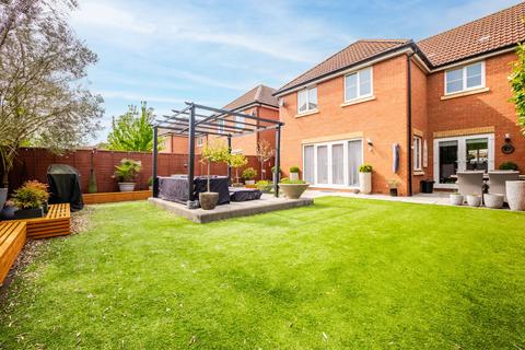 4 bedroom detached house for sale, Rayleigh, Rayleigh SS6