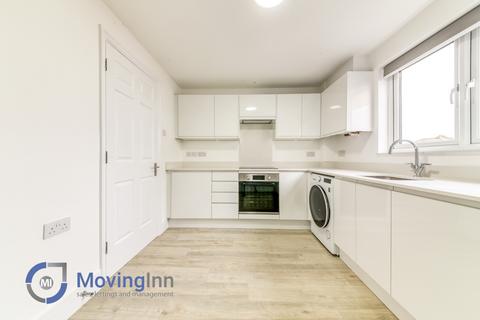 3 bedroom terraced house to rent, Lewin Road, Streatham, SW16