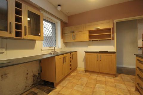3 bedroom terraced house to rent, 6 Lochhead Avenue, Linwood PaisleyPA3 3AL
