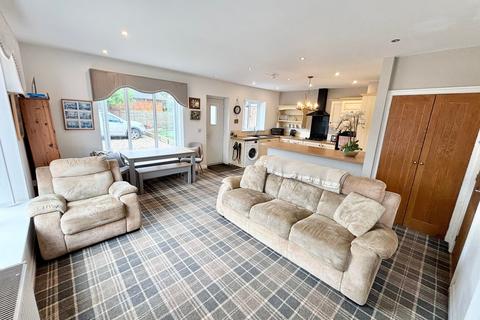 Cedar Cottage Back Lane, Stalmine, Poulton-le-fylde, FY6 0JN