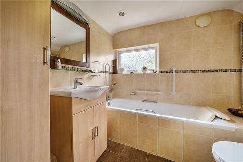 2 bedroom end of terrace house for sale, Pleasant Place, Hersham, Walton-on-Thames, KT12