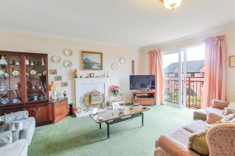 75 Curlinghall, Largs, KA30 8LB