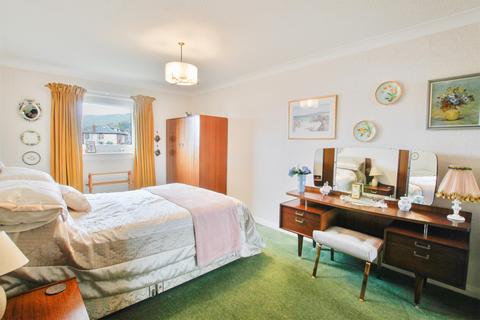 75 Curlinghall, Largs, KA30 8LB