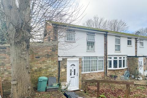 3 bedroom end of terrace house for sale, Maybrook Gardens, High Wycombe, Buckinghamshire
