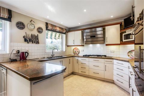 4 bedroom detached house for sale, Barncroft, Appleshaw, Andover, Hampshire, SP11