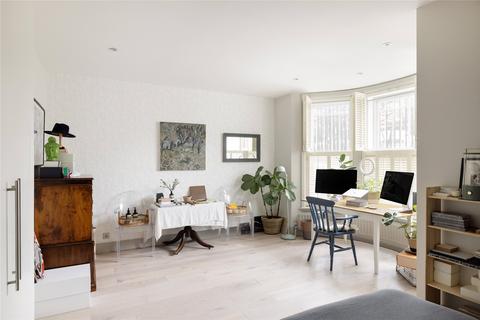 Flat F, 11 Cheyne Place, London, SW3 4HH