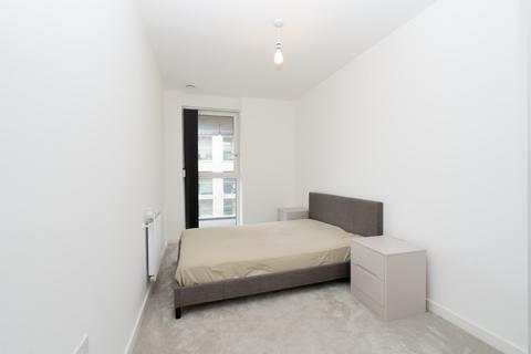 2 bedroom flat for sale, 16 Shipbuilding Way, London E13