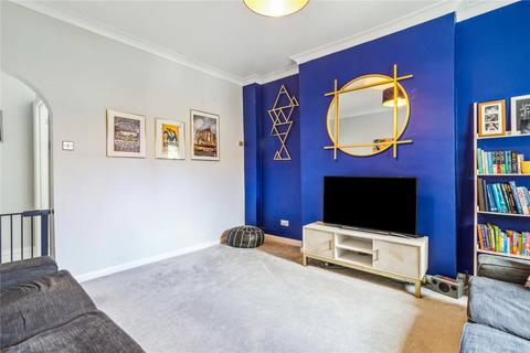Flat 2, 39 Sunnyside Road, London, W5 5HT