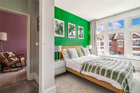 Flat 2, 39 Sunnyside Road, London, W5 5HT