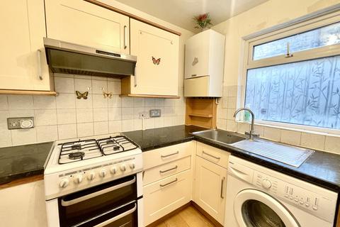 2 bedroom flat for sale, Chapter Road, Willesden Green, NW2