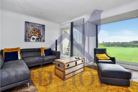 2 bedroom apartment to rent, 2 Bedroom Flat to Rent on Ridge Court, Hazlerigg, Newcastle Upon Tyne