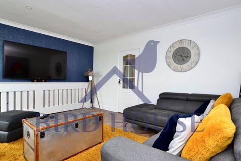 undefined, 2 Bedroom Flat to Rent on Ridge Court, Hazlerigg, Newcastle Upon Tyne