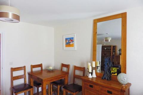 2 bedroom apartment to rent, St Austell Way, Swindon SN2