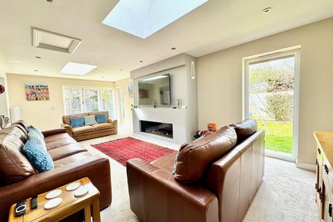 4 bedroom detached house to rent, Douglas Close, Hemingford Grey PE28