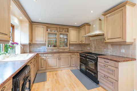 5 bedroom detached house for sale, Old London Road, Wheatley, OX33