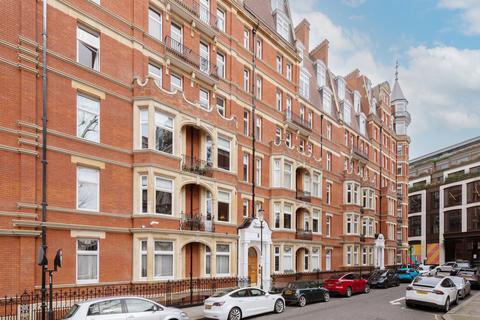 4 bedroom apartment for sale - Iverna Court, London, W8