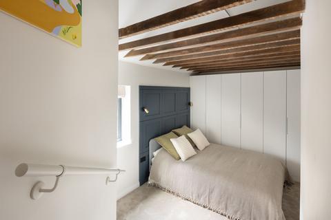 1 bedroom flat to rent, London SE5